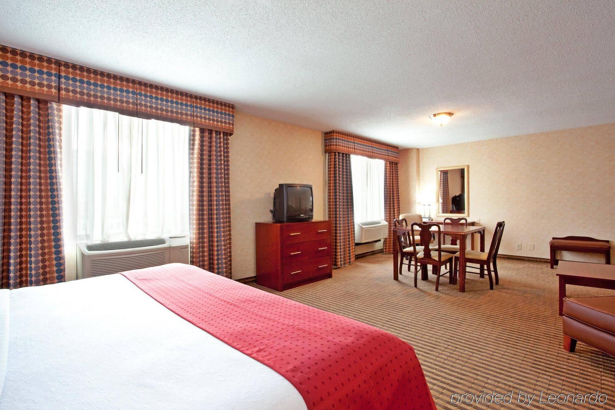 Lynchburg Grand Hotel Buitenkant foto